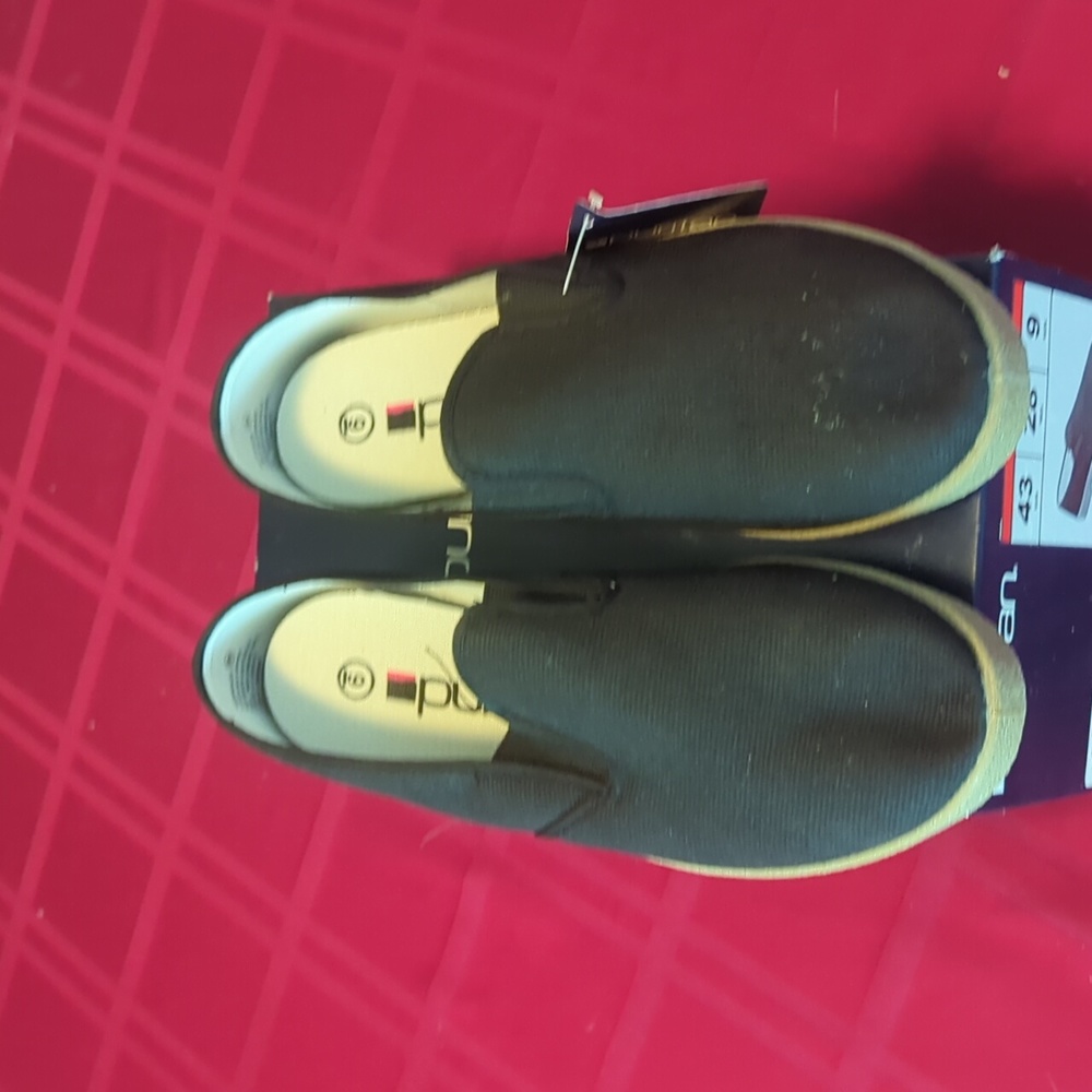 Puritan sneakers